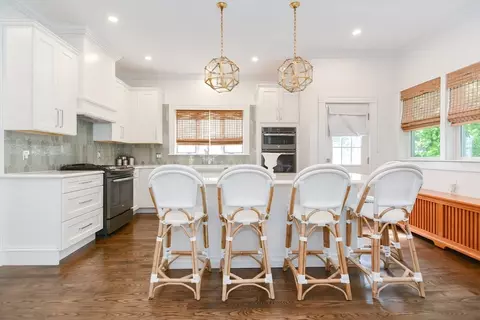 Kitchen - 89 Cliff Ave, Winthrop, MA 02152 photo 2 of 8