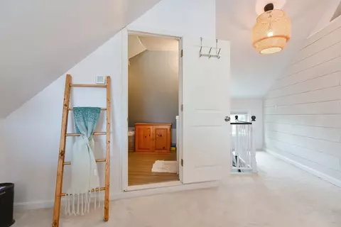 Entry Way - 89 Cliff Ave, Winthrop, MA 02152 photo 7 of 7