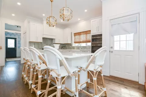 Kitchen - 89 Cliff Ave, Winthrop, MA 02152 photo 3 of 8