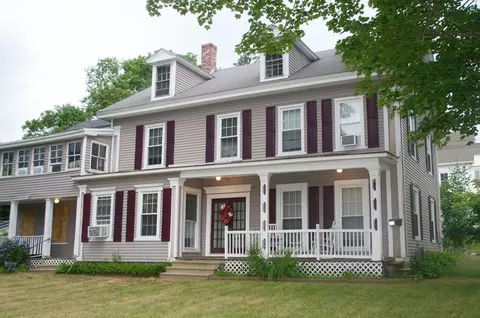 95 S Main St, North Brookfield, MA 01535