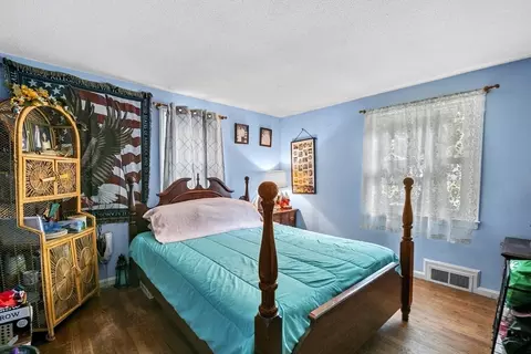 146 Harkness Ave, Springfield, MA 01118 photo 13