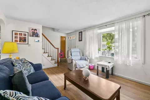 146 Harkness Ave, Springfield, MA 01118 photo 6