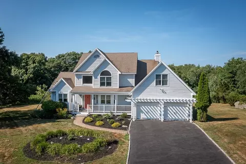 15 Sea Fox Ln, Gloucester, MA 01930 photo 1