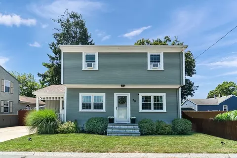 30 Third St, Swansea, MA 02777