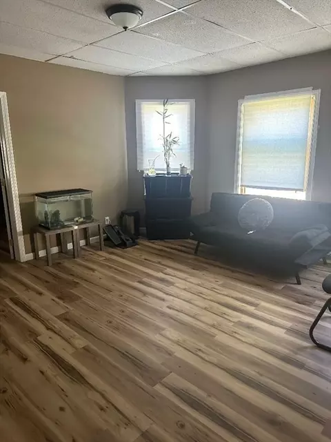 79 Keith St, Springfield, MA 01108 photo 9