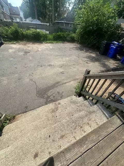 79 Keith St, Springfield, MA 01108 photo 34