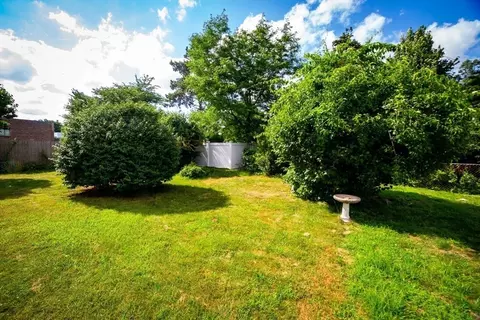 Exterior - 7 Greendale Ave, Worcester, MA 01606 photo 3 of 5
