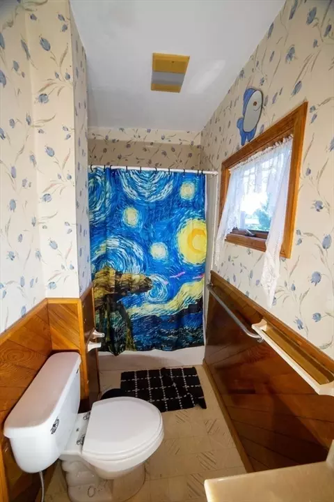 Bath - 7 Greendale Ave, Worcester, MA 01606 photo 1 of 1