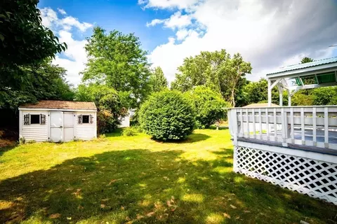 Exterior - 7 Greendale Ave, Worcester, MA 01606 photo 4 of 5
