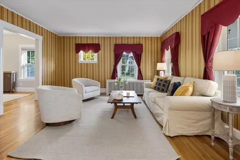 384 Pleasant St, Canton, MA 02021 photo 18