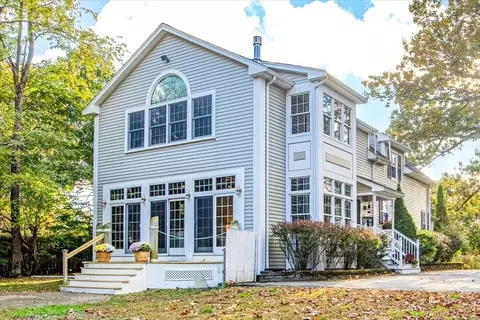384 Pleasant St, Canton, MA 02021 photo 38