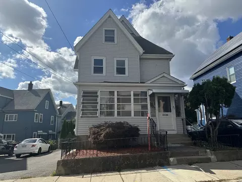 42 Warren St, Everett, MA 02149 photo 2