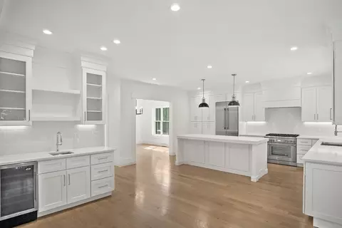 36 Avon Rd, Wellesley, MA 02482 photo 12