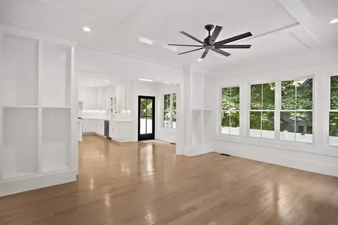 36 Avon Rd, Wellesley, MA 02482 photo 14