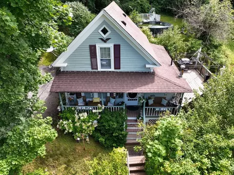 47 Temple St, Spencer, MA 01562