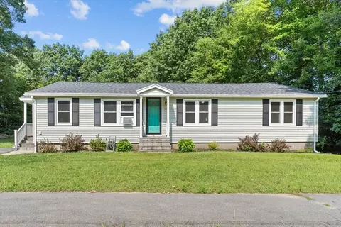 104 Reingold Ave, Fitchburg, MA 01420