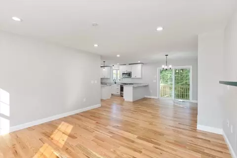 4 Bartlett Rd, Methuen, MA 01844 photo 12