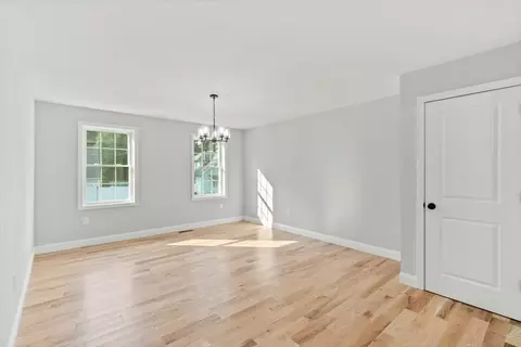 4 Bartlett Rd, Methuen, MA 01844 photo 13