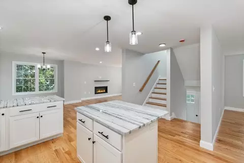 4 Bartlett Rd, Methuen, MA 01844 photo 6