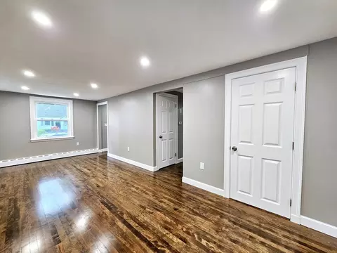 14 Spring St, Framingham, MA 01702 photo 10