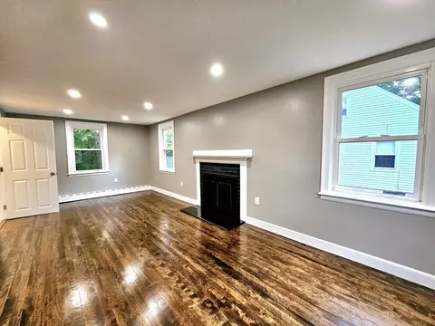 14 Spring St, Framingham, MA 01702 photo 8