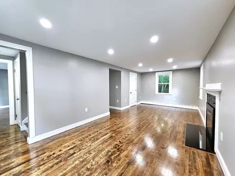 14 Spring St, Framingham, MA 01702 photo 7