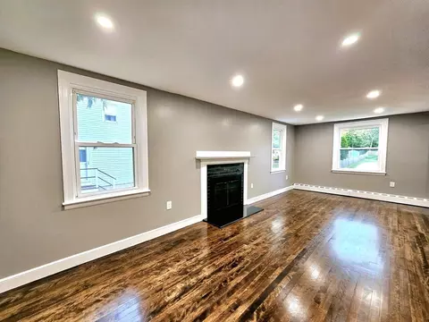 14 Spring St, Framingham, MA 01702 photo 9