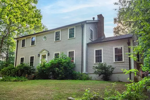 1133 Elm St, Leominster, MA 01453