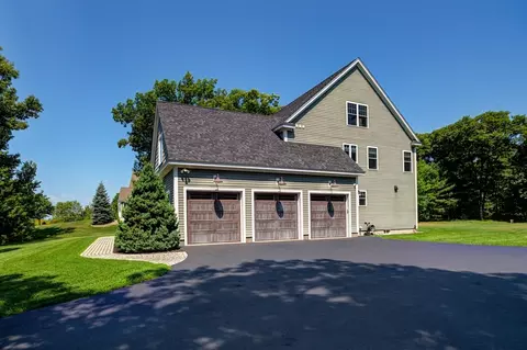 30 Burnham Rd, Windham, NH 03087 photo 3
