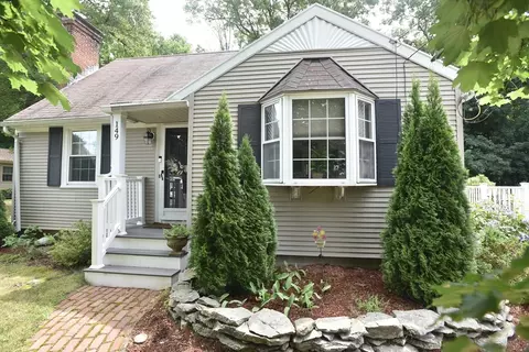 149 Rowayne Park, Bridgewater, MA 02324