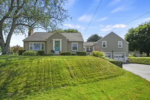 17 Mount View Ave, Auburn, MA 01501
