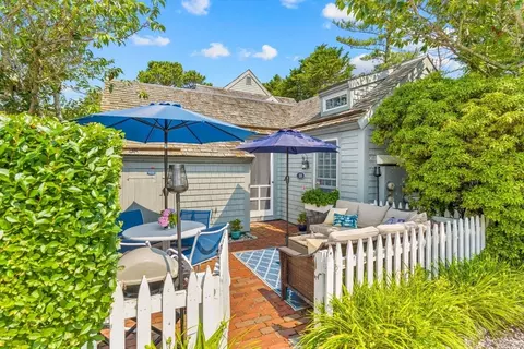 10 Hydrangea Ln #797, Mashpee, MA 02649 photo 2