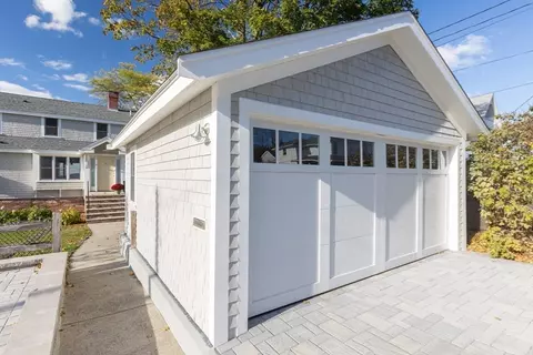 Exterior - 60 Howe St, Hingham, MA 02043 photo 4 of 7