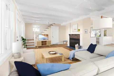 Living - 60 Howe St, Hingham, MA 02043 photo 2 of 3