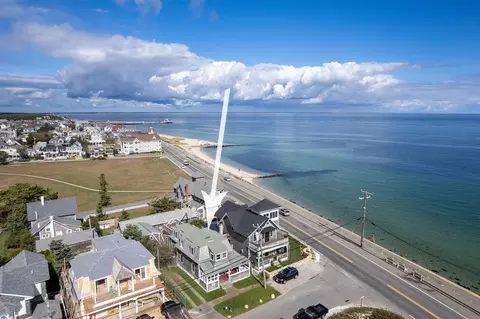 3 Canonicus Ave, Oak Bluffs, MA 02557
