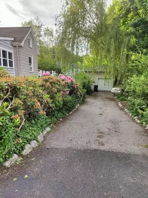 75 Madison St, Dedham, MA 02026 photo 3