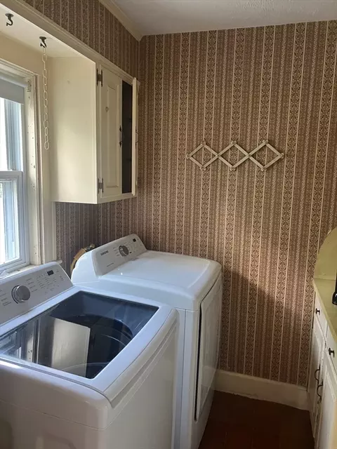 75 Madison St, Dedham, MA 02026 photo 11
