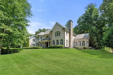 33 Skating Pond Rd, Weston, MA 02493