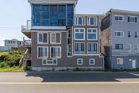 284 Endicott Ave #3, Revere, MA 02151
