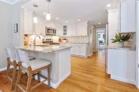 44 Floret Cir #44, Hingham, MA 02043 photo 3