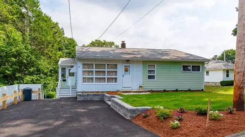5 William, Blackstone, MA 01504