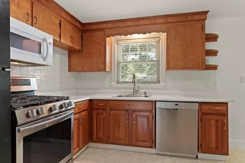 9 Leonard Rd, Sharon, MA 02067 photo 16