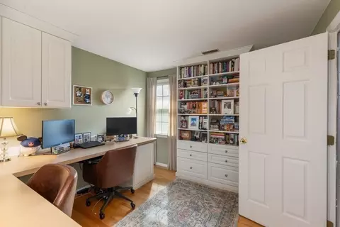 28 Blacksmith Way, Saugus, MA 01906 photo 14