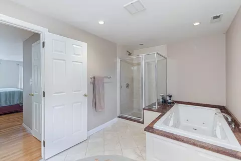 28 Blacksmith Way, Saugus, MA 01906 photo 18