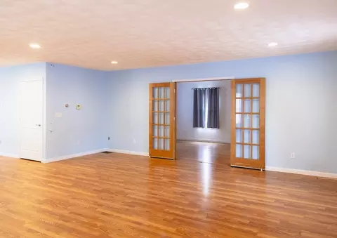 192 Midget, Warwick, RI 02886 photo 15