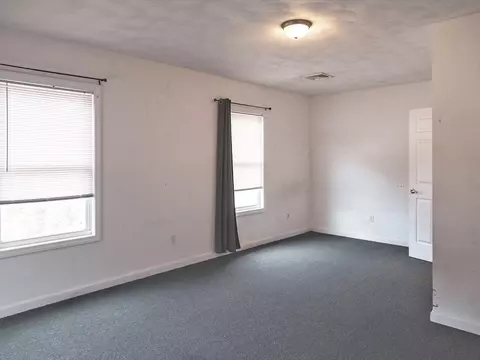 192 Midget, Warwick, RI 02886 photo 11