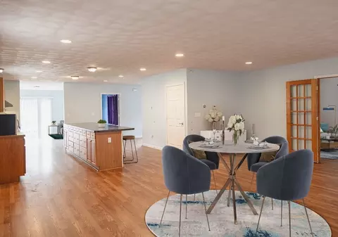 192 Midget, Warwick, RI 02886 photo 16