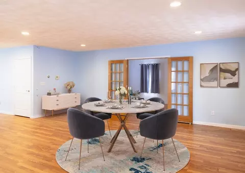 192 Midget, Warwick, RI 02886 photo 14