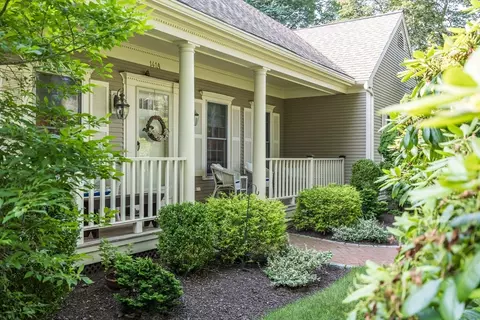 141 Wianno Ave # A, Barnstable, MA 02655
