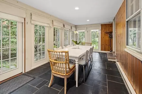 39 Downing St, Hingham, MA 02043 photo 15